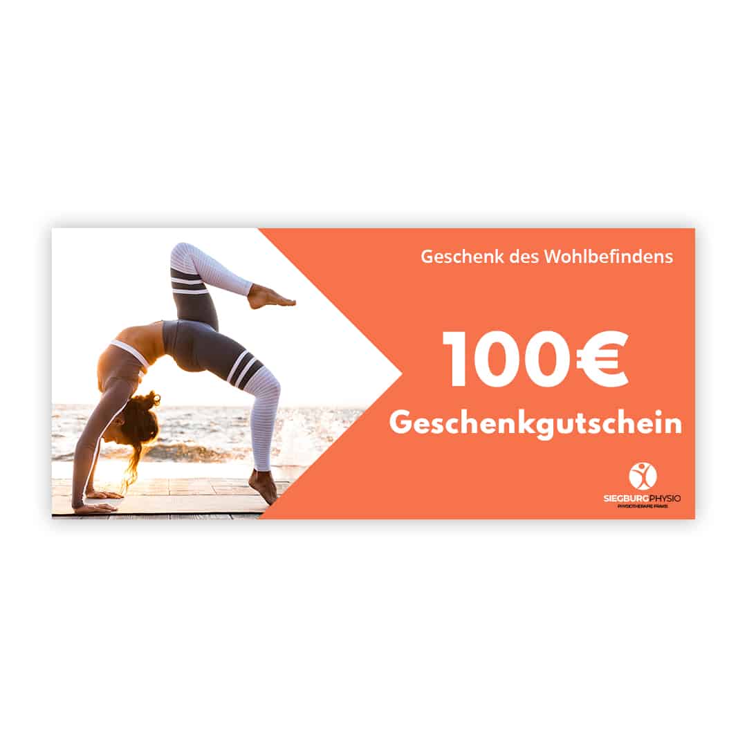 100 € Geschenkgutschein mit Sportmotiv: Frau bei Yogaübung im Freien